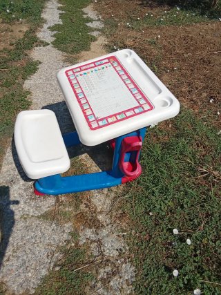 Tavolino per bambini con seduta