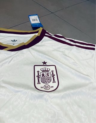 Camiseta blanca nueva