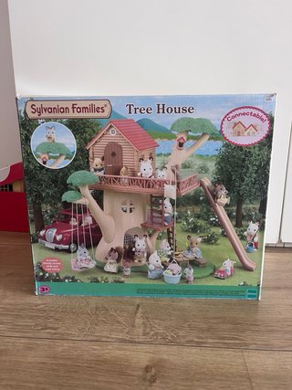 Casa del árbol Sylvanian Families