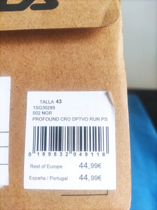 Zapatillas deportivas de hombre.