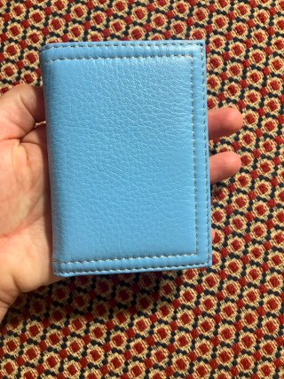Cartera Purificación García azul sin usar