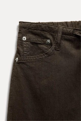 Pantalón Zara