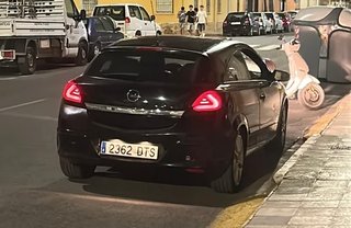 Pilotos LED Opel Astra H GTC
