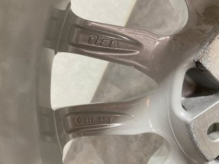Llantas Mercedes Benz Vito Viano 16"