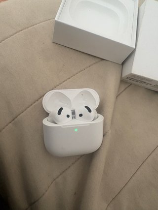 AirPods 4 Apple Bianche