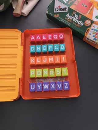 Yo aprendo inglés