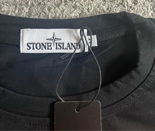 Camiseta Stone Island Negra