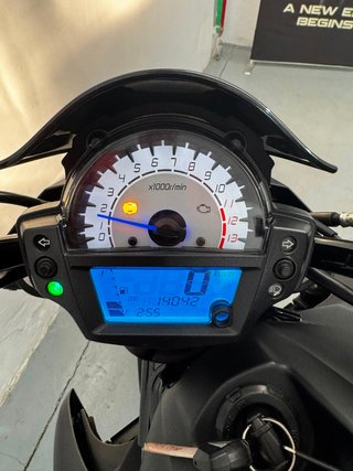 Kawasaki ER 6-N LIMITADA A2