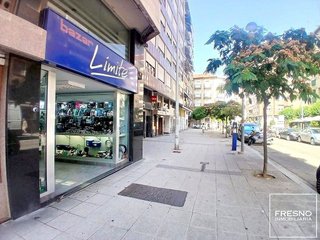 Local comercial en alquiler en Cuatro Caminos en Santander