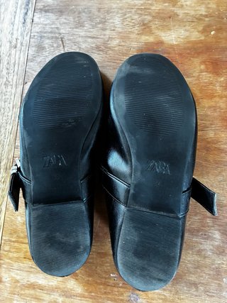 Bailarinas Zara negras talla 36 con hebilla