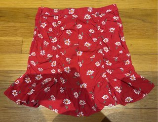 Falda Hollister corta floral roja Talla M