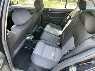 Volkswagen Golf 2003
