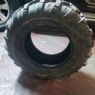 Neumático nuevo todoterreno