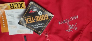Chaqueta Arc'teryx Impermeable Roja