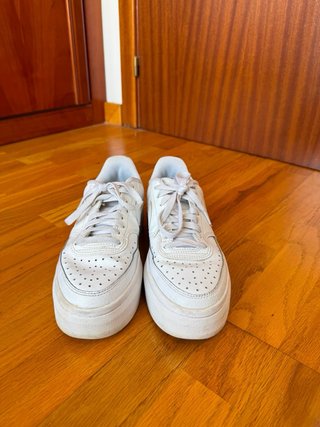 Nike Court Vision Alta Mujer Talla 40