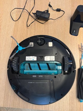 Robot Aspirador Conga Negro