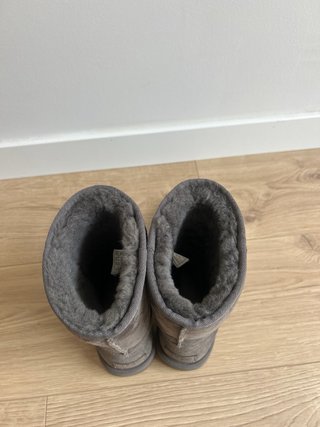 Botas UGG grises