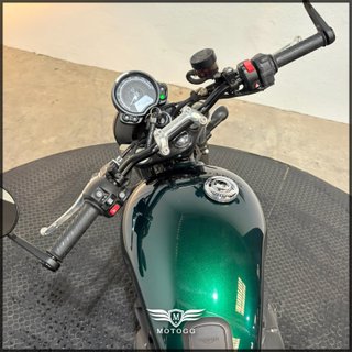 TRIUMPH Speed Twin 900   (modelo actual) 2023