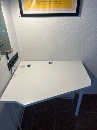 Scrivania angolare in legno di faggio massello