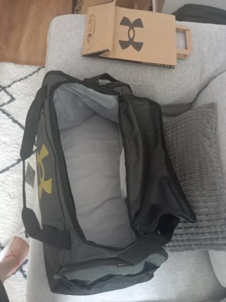 Bolso deportivo Under Armour grande gris