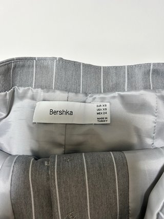 Top Bershka Pichi Rayas Grises