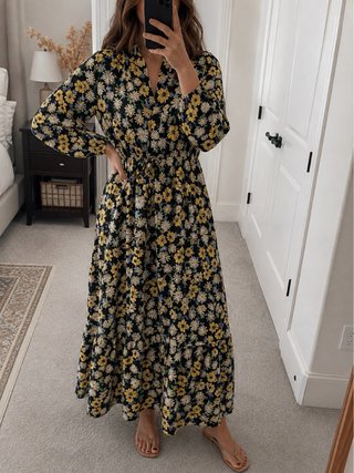 Vestido floral negro y amarillo