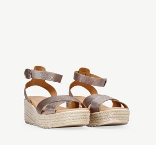 Sandalias cuña piel metalizada talla 39. NUEVAS