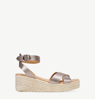 Sandalias cuña piel metalizada talla 39. NUEVAS