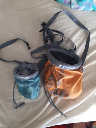 2 Bolsas de magnesio Simond Pequeña y mediana