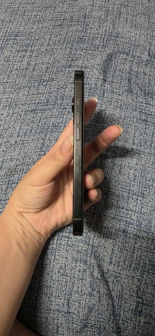 iPhone 16 Pro Negro