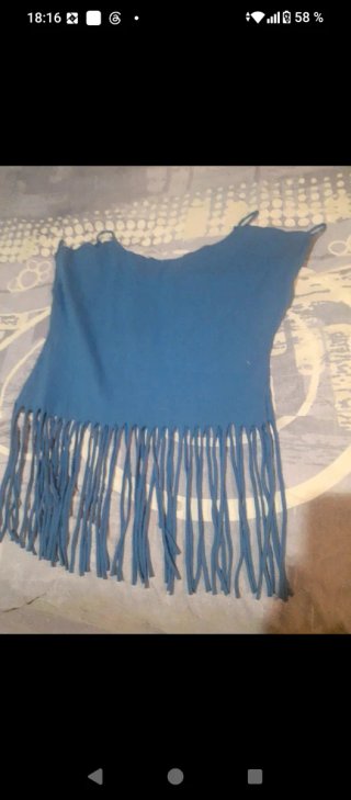 Camiseta con elefante y flecos Talla M