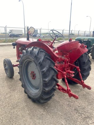 Tractor Hanomag Barreiros R 335 S