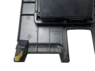 Moldura multifunción guantera Toyota Auris 12-18