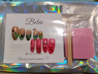Uñas Press On Hechas a Mano