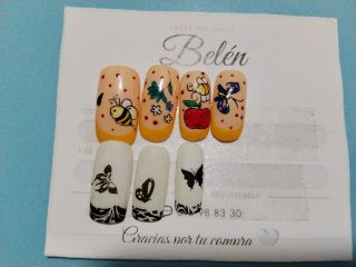 Uñas Press On Hechas a Mano