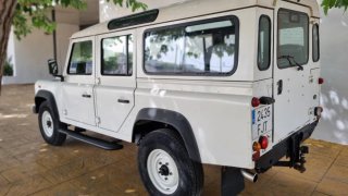 Land Rover Defender 2006