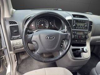 KIA Carnival 2009