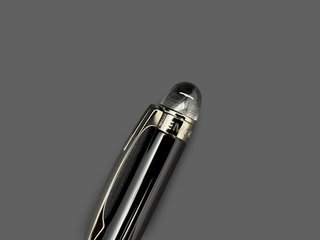 Montblanc Set: Cartera y Bolígrafo Negro