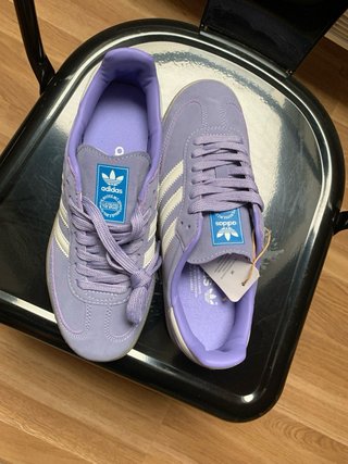 Adidas Mujer Talla 39 1/3 Moradas