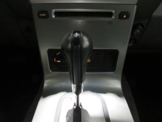 Nissan Pathfinder 2.5 DCI SE 7 PLZ