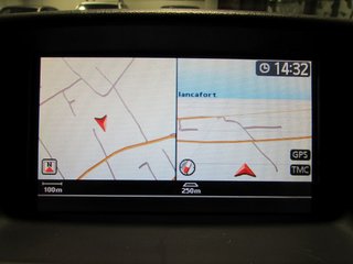 Nissan Pathfinder 2.5 DCI SE 7 PLZ