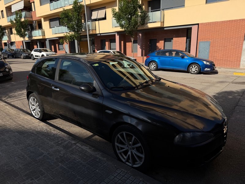 Alfa Romeo 147 2006 - foto 1