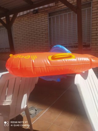 Flotador bebé Nabaiji naranja y azul