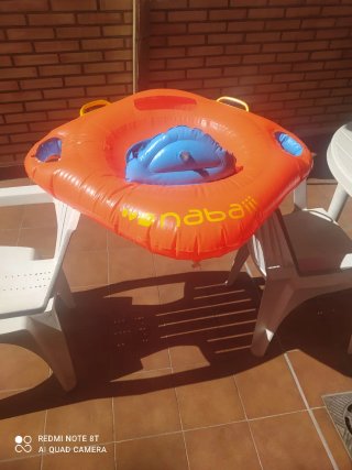 Flotador bebé Nabaiji naranja y azul