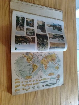Atlas Geográfico Universal 1951