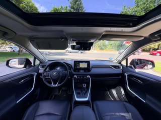 TOYOTA RAV4 HYBRID LUXURY PANORAMICO