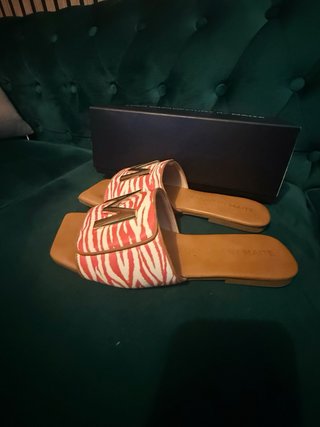 Sandalias Lola Casademunt modelo maite