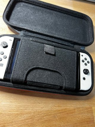 Nintendo Switch OLED Bianco
