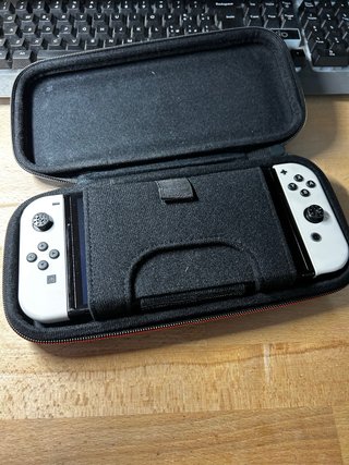 Nintendo Switch OLED Bianco
