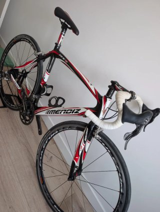 Bicicleta Mendiz RS5 - Carbono - Campagnolo